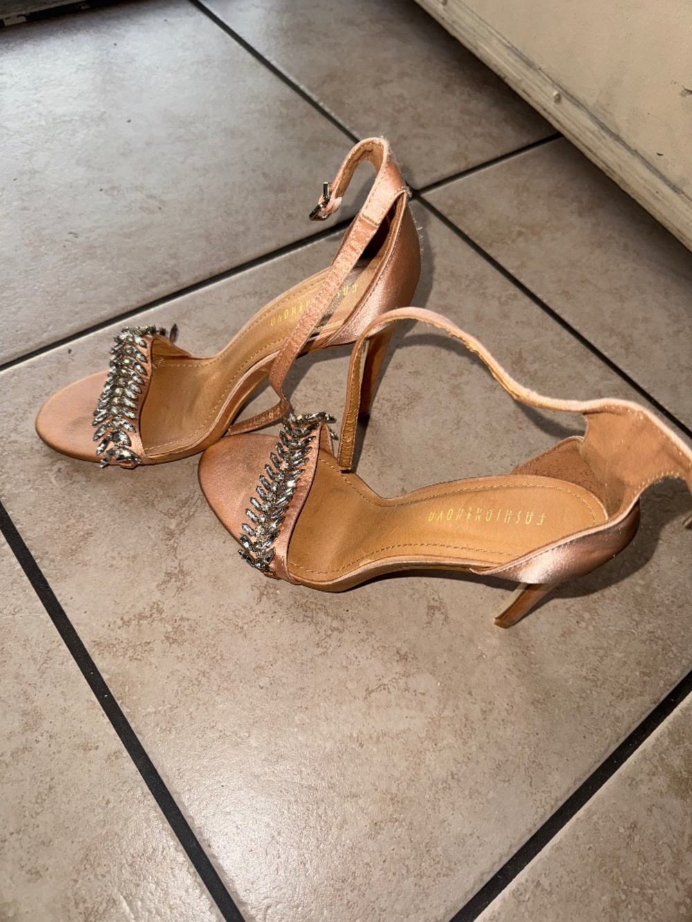 Fashion nova heels